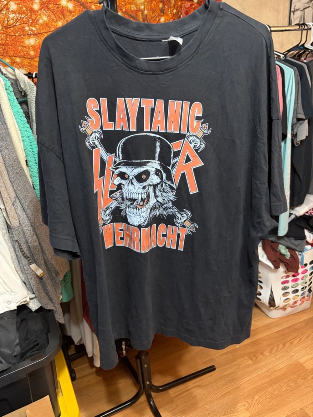 “Slayer Slaytanic Wehrmacht T-Shirt Size XL Soft Faded”.